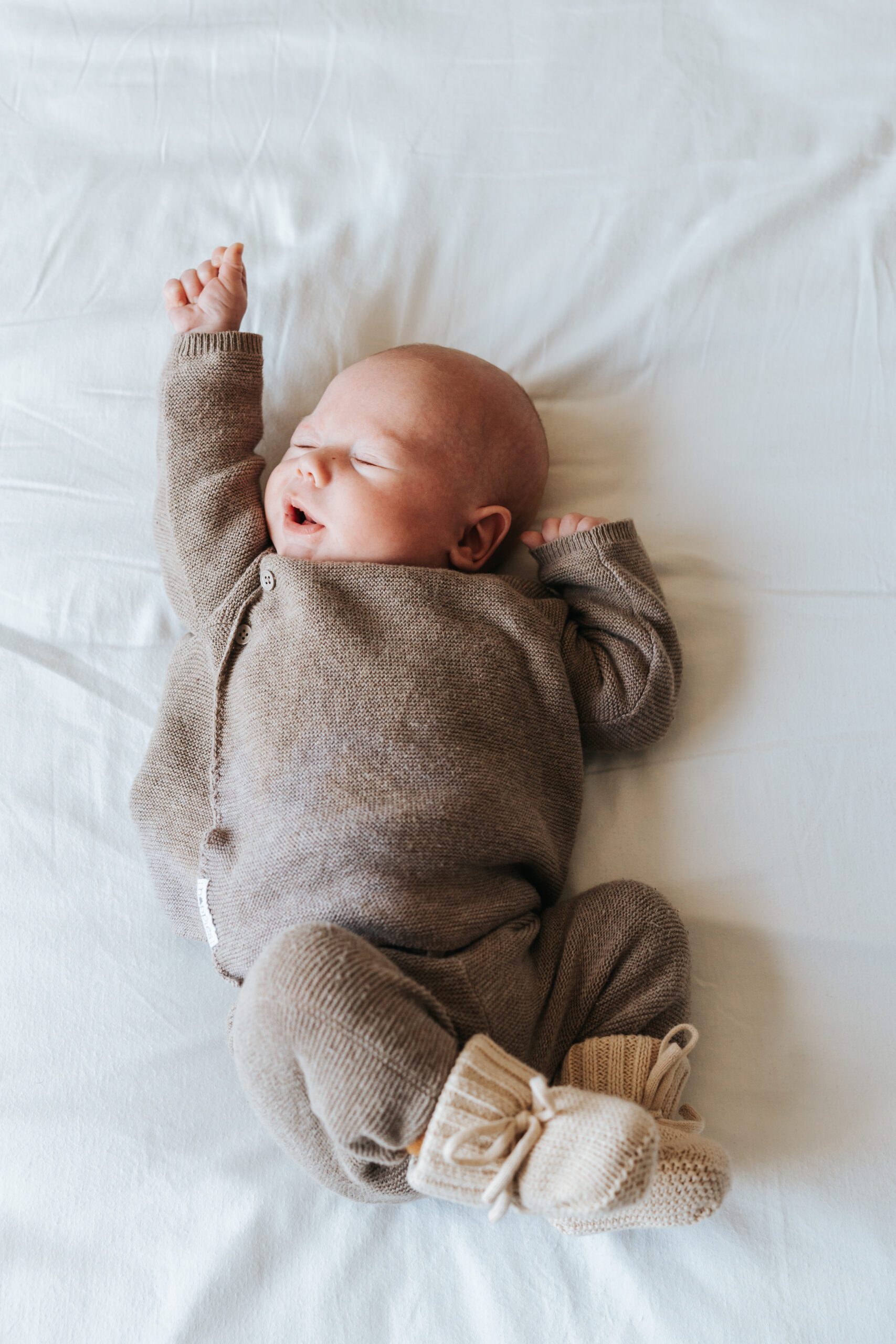 newborn-fotoshoot-lifestyle-fotograaf-baby-fotografie-utrecht-breukelen-leidscherijn-vleuten-amersfoort newborn-fotoshoot-lifestyle-fotograaf-baby-fotografie-utrecht-breukelen-leidscherijn-vleuten-amersfoort